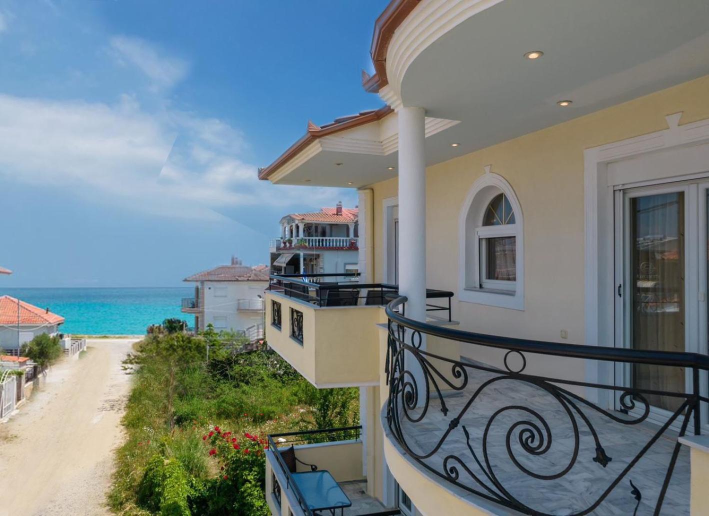 Prime Luxury Villa Beach Front Vrasná エクステリア 写真